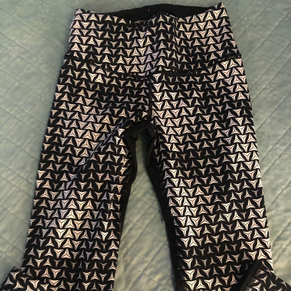 VS SPORT LEGGING TWO TONE - NEVER WORN
